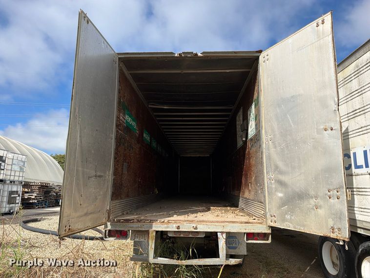 image for item FN5869 1985 Fruehauf FBX-F2-48-11-W1.5-102 dry van trailer