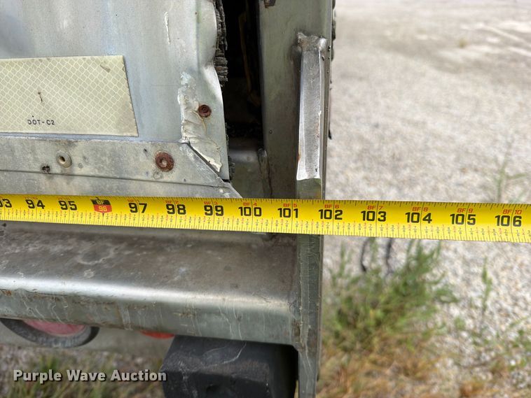 image for item FN5870 1987 Dorsey Liteguard-86 dry van trailer