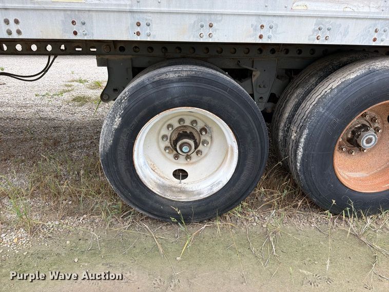 image for item FN5871 1984 Great Dane 7310TLWJ dry van trailer