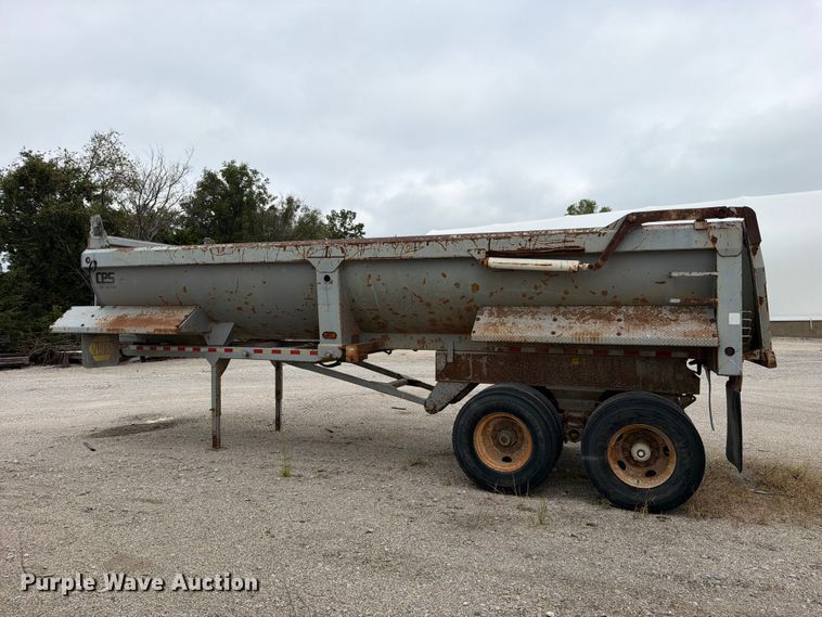 image for item FN5872 2003 CPS Trailers TSTD 26 end dump trailer