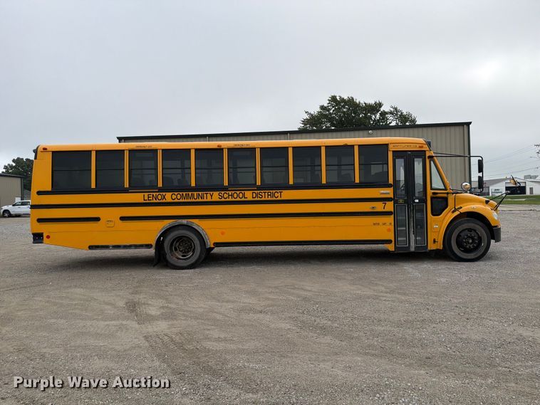 image for item FP3102 2015 Thomas Freightliner school bus
