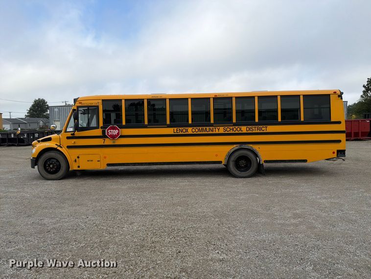 image for item FP3102 2015 Thomas Freightliner school bus
