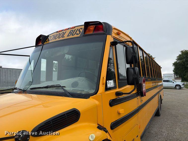 image for item FP3102 2015 Thomas Freightliner school bus