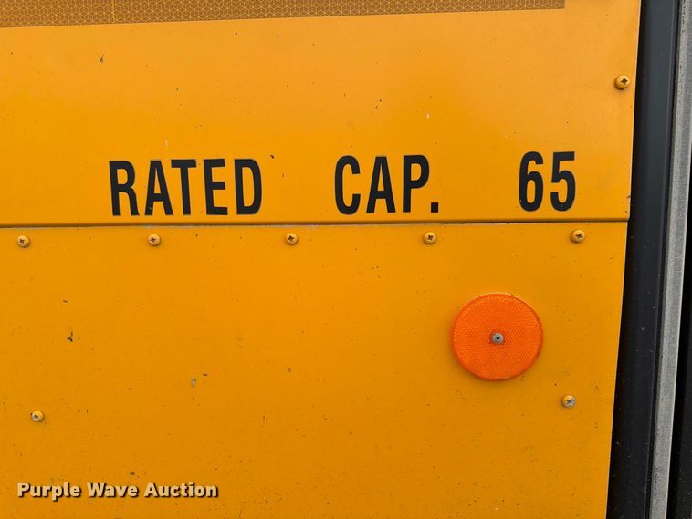 image for item FP3102 2015 Thomas Freightliner school bus