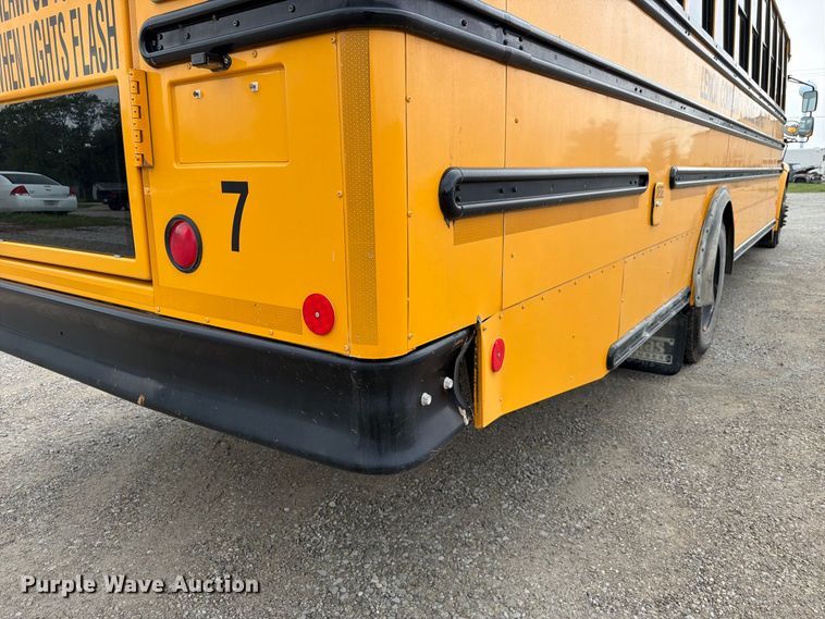 image for item FP3102 2015 Thomas Freightliner school bus