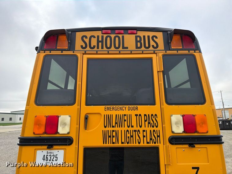 image for item FP3102 2015 Thomas Freightliner school bus
