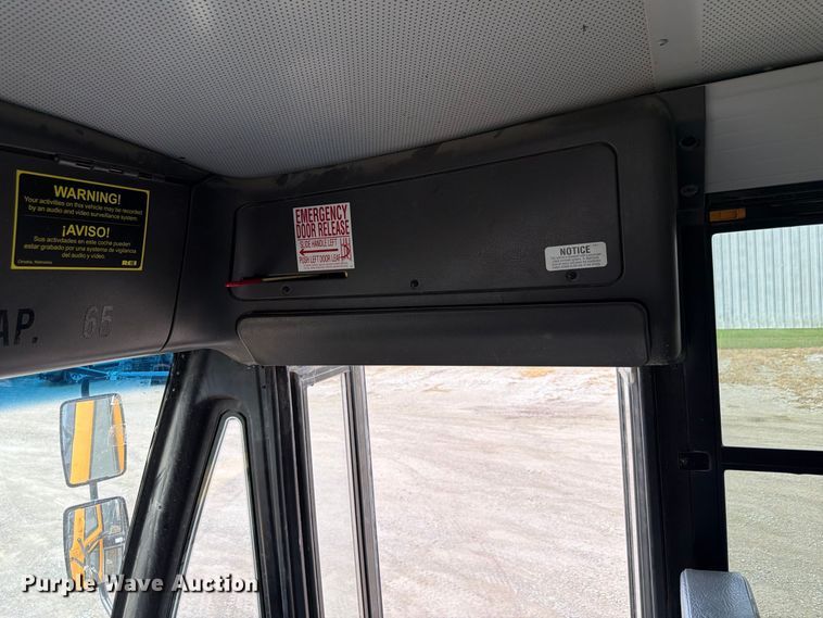 image for item FP3102 2015 Thomas Freightliner school bus