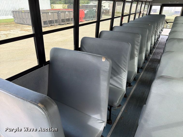 image for item FP3102 2015 Thomas Freightliner school bus