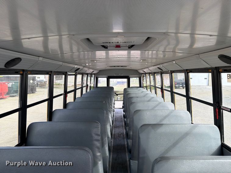 image for item FP3102 2015 Thomas Freightliner school bus