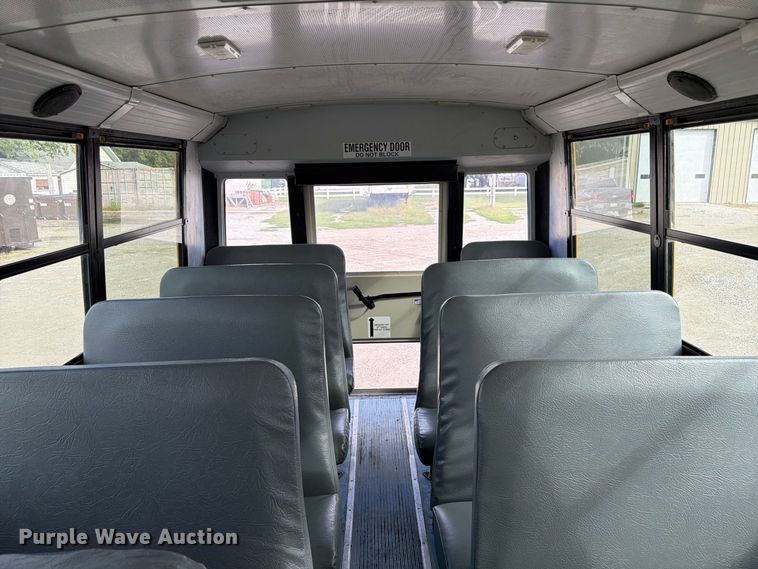 image for item FP3102 2015 Thomas Freightliner school bus