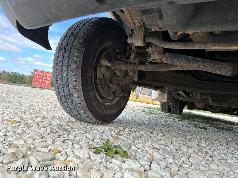 image for item FP4063 2008 Ford E-350 Bus