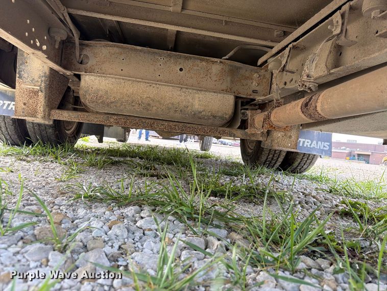 image for item FP4063 2008 Ford E-350 Bus