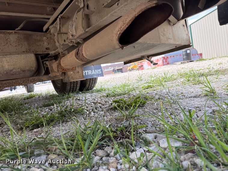 image for item FP4063 2008 Ford E-350 Bus