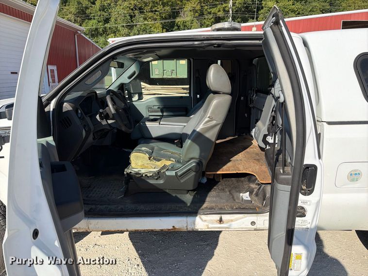 2011 Ford F250 SUPER DUTY XL