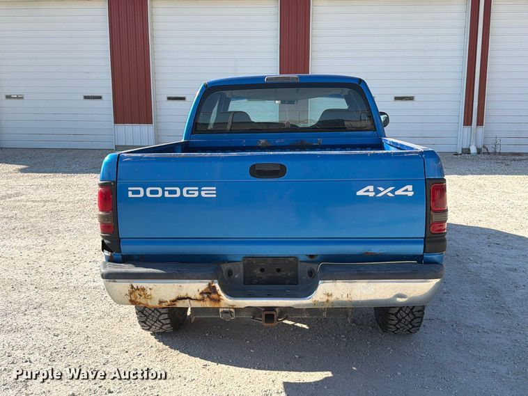 image for item FT6308 2001 Dodge Ram 1500 Ext. Cab pickup truck