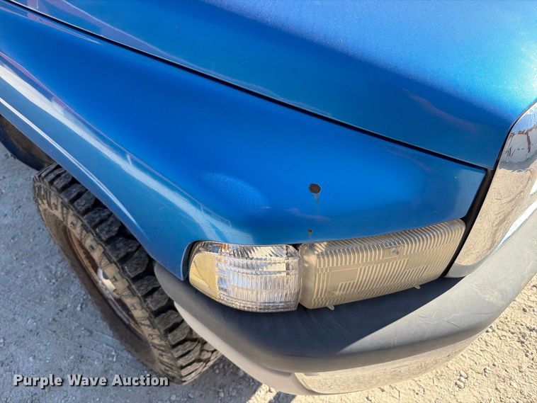 image for item FT6308 2001 Dodge Ram 1500 Ext. Cab pickup truck