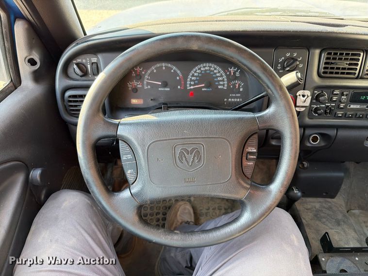 image for item FT6308 2001 Dodge Ram 1500 Ext. Cab pickup truck