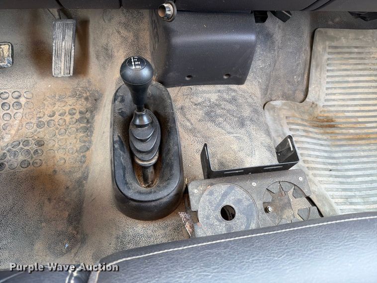 image for item FT6308 2001 Dodge Ram 1500 Ext. Cab pickup truck