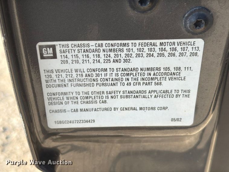 image for item FT6309 2002 Chevrolet Silverado 2500 utility bed pickup truck