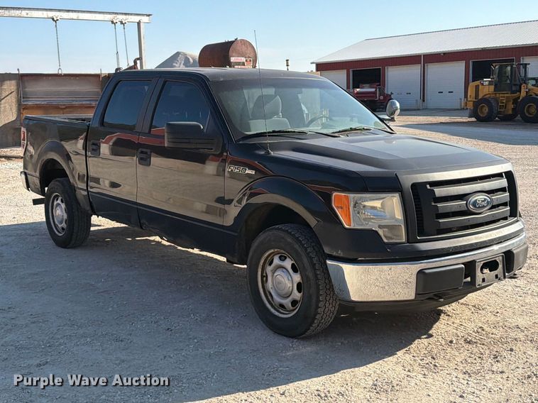 image for item FT6310 2011 Ford F150 XL Crew Cab pickup truck