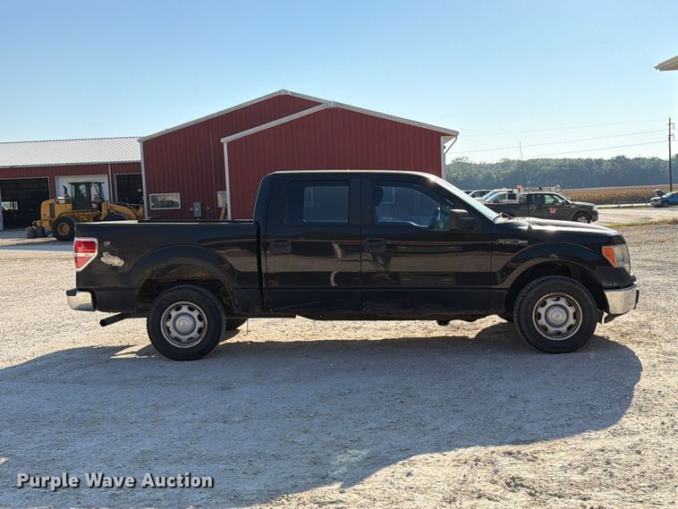image for item FT6310 2011 Ford F150 XL Crew Cab pickup truck