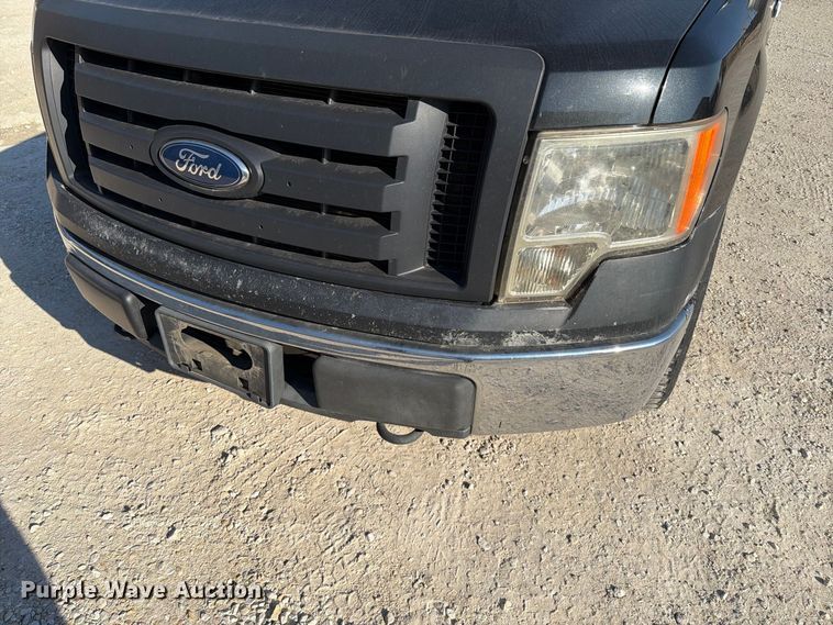 image for item FT6310 2011 Ford F150 XL Crew Cab pickup truck