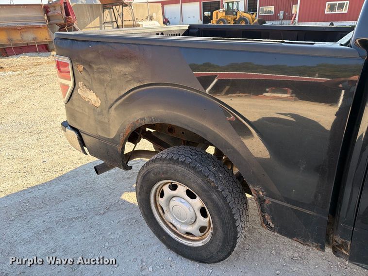 image for item FT6310 2011 Ford F150 XL Crew Cab pickup truck