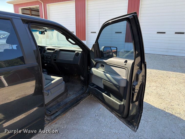 image for item FT6310 2011 Ford F150 XL Crew Cab pickup truck