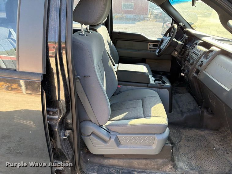 image for item FT6310 2011 Ford F150 XL Crew Cab pickup truck