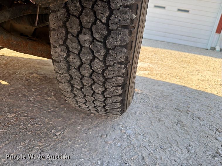 image for item FT6310 2011 Ford F150 XL Crew Cab pickup truck