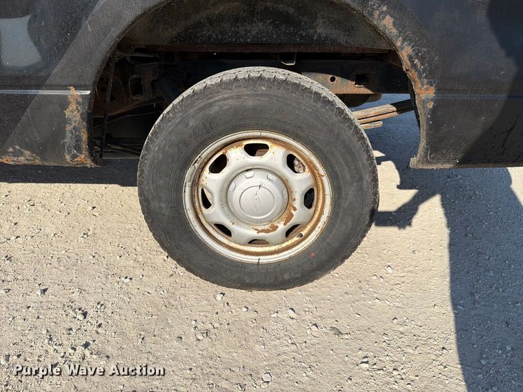 image for item FT6310 2011 Ford F150 XL Crew Cab pickup truck