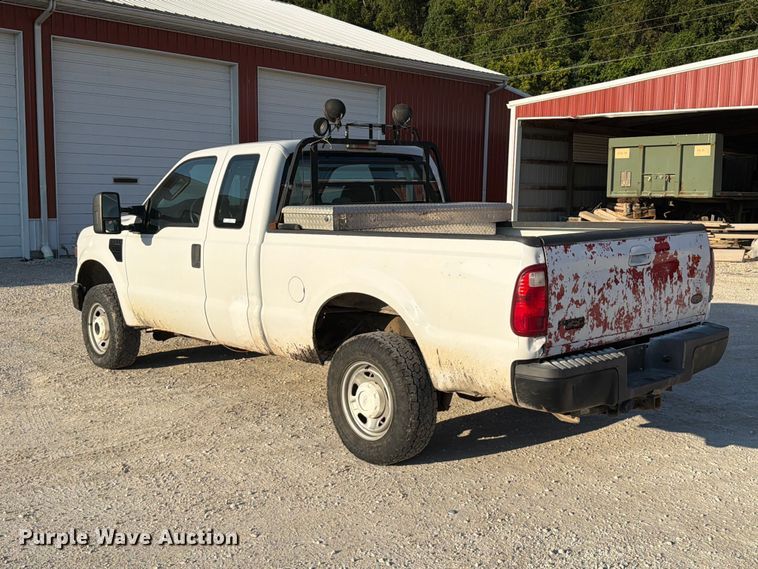 image for item FT6312 2008 Ford F250 Super Duty XL Ext. Cab pickup truck
