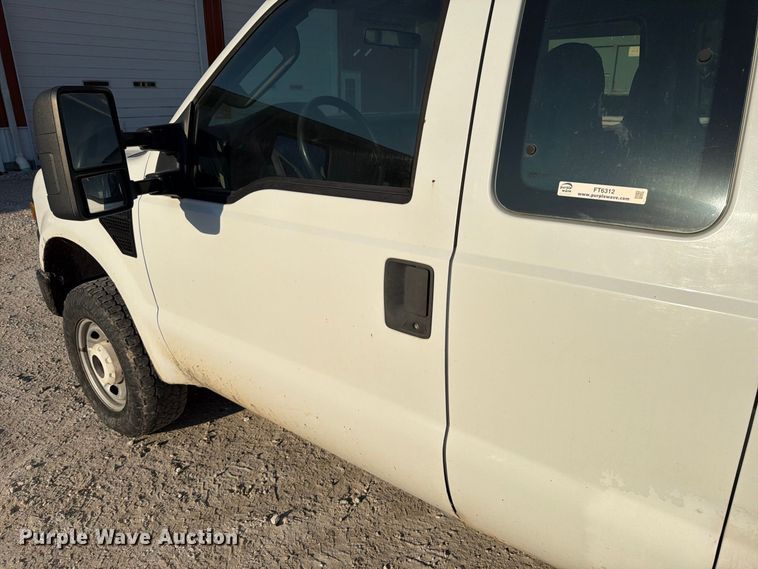 image for item FT6312 2008 Ford F250 Super Duty XL Ext. Cab pickup truck
