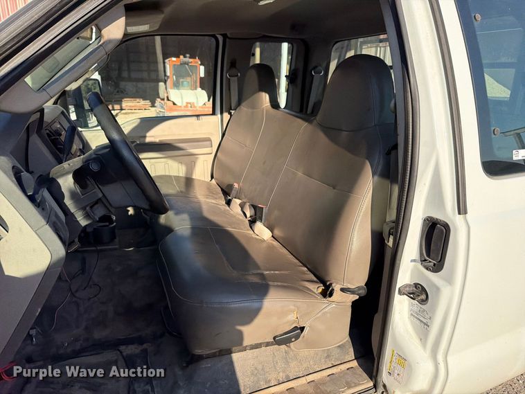 image for item FT6312 2008 Ford F250 Super Duty XL Ext. Cab pickup truck