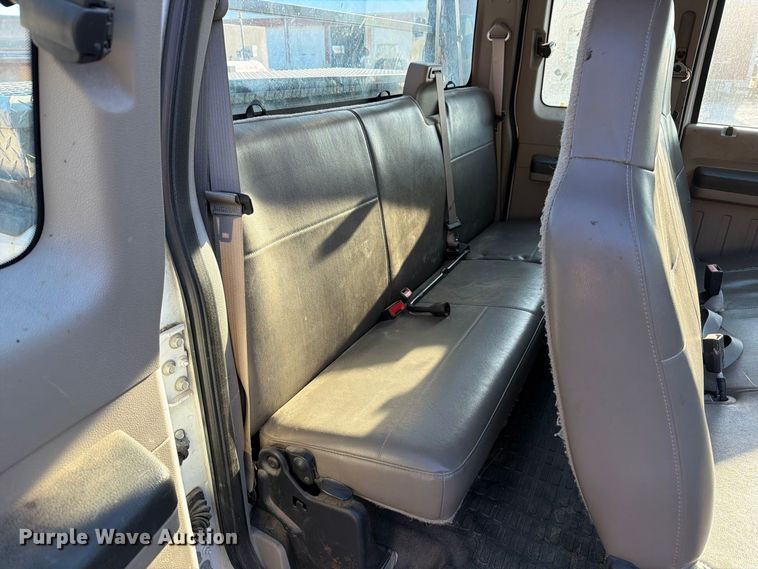 image for item FT6312 2008 Ford F250 Super Duty XL Ext. Cab pickup truck