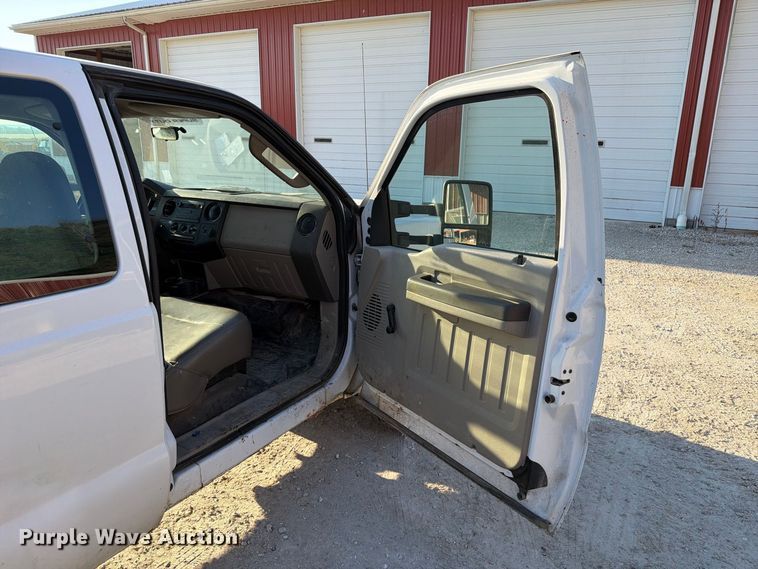 image for item FT6312 2008 Ford F250 Super Duty XL Ext. Cab pickup truck
