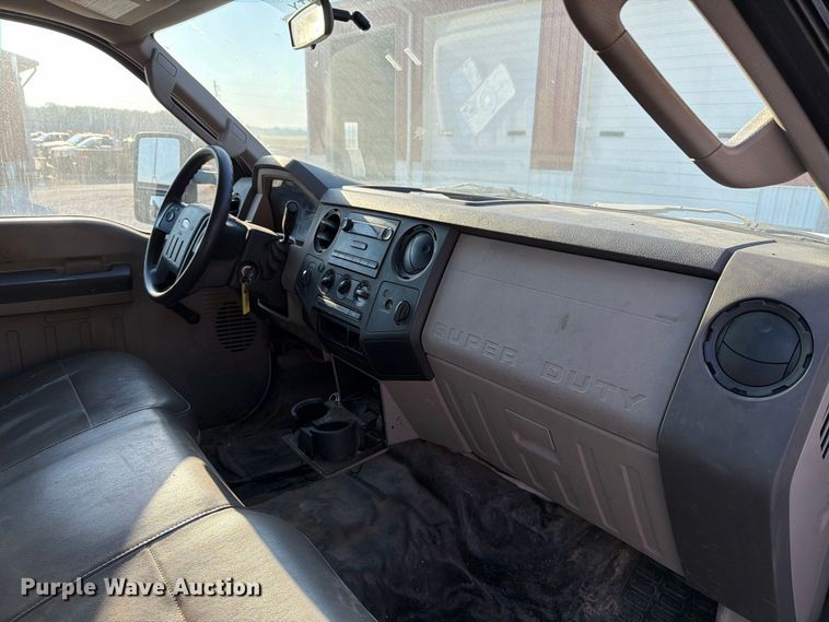 image for item FT6312 2008 Ford F250 Super Duty XL Ext. Cab pickup truck