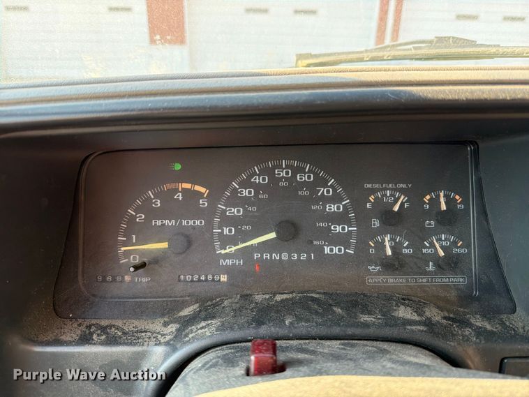 image for item FT6313 1997 Chevrolet Silverado 3500 Crew Cab pickup truck