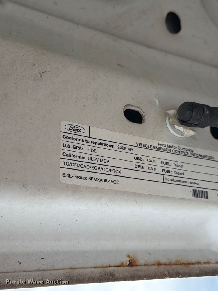 image for item FT6367 2008 Ford F350 Super Duty XLT flatbed pickup truck