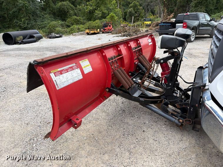 image for item FT6369 2001 Ford F650 Super Duty XLT dump truck