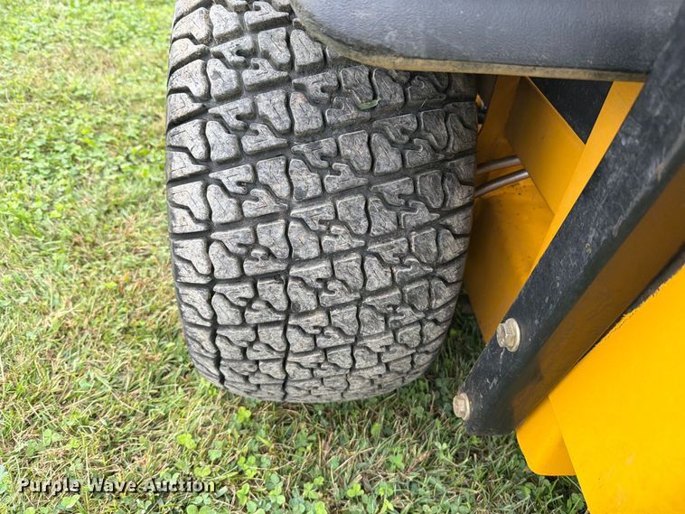 image for item FT6370 2007 Hustler Super Z ZTR lawn mower
