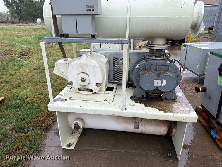 image for item FT6742 (2) Rotary blowers