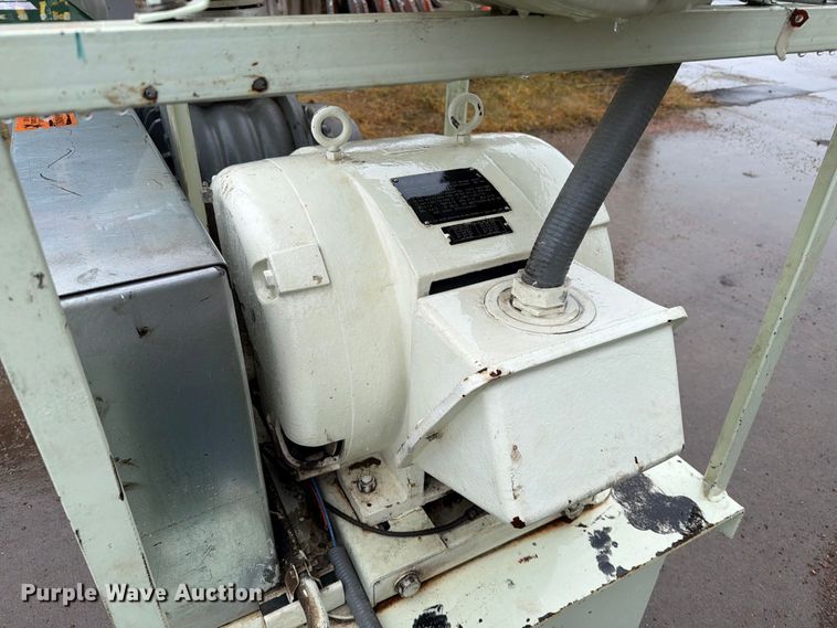 image for item FT6742 (2) Rotary blowers