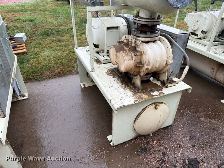 image for item FT6742 (2) Rotary blowers