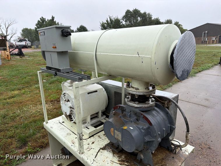 image for item FT6743 (2) Rotary blowers