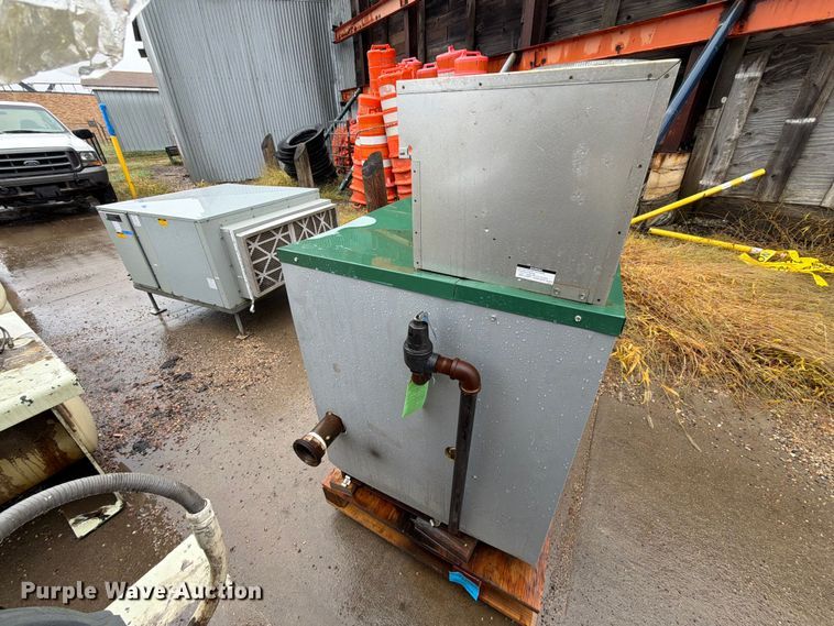 image for item FT6744 Dehumidifier