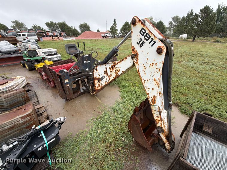 image for item FT6749 Bobcat 8811 skid steer backhoe