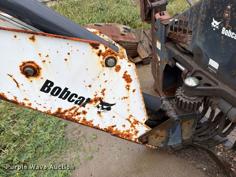 image for item FT6749 Bobcat 8811 skid steer backhoe