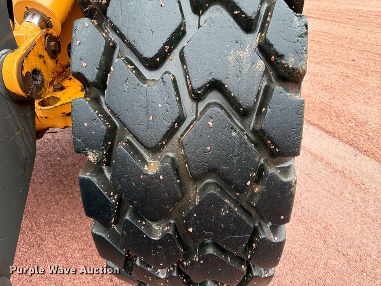 image for item FT6750 2011 Case 621E wheel loader