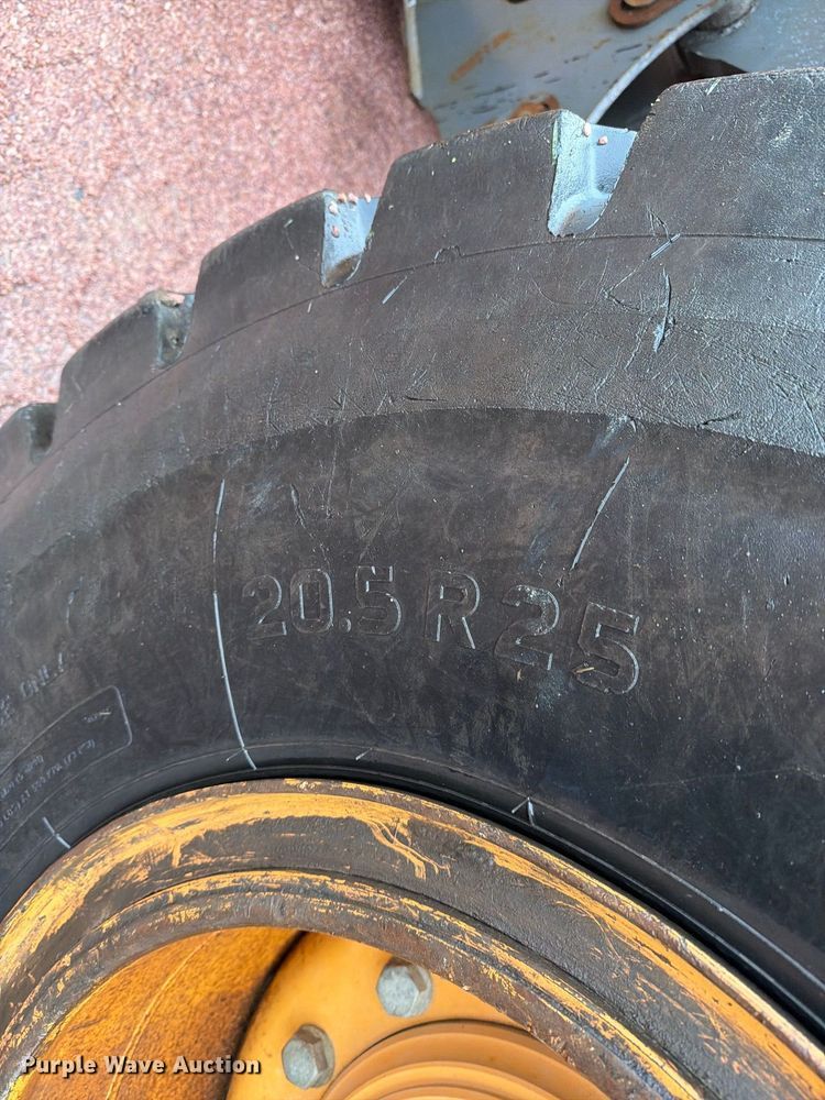 image for item FT6750 2011 Case 621E wheel loader